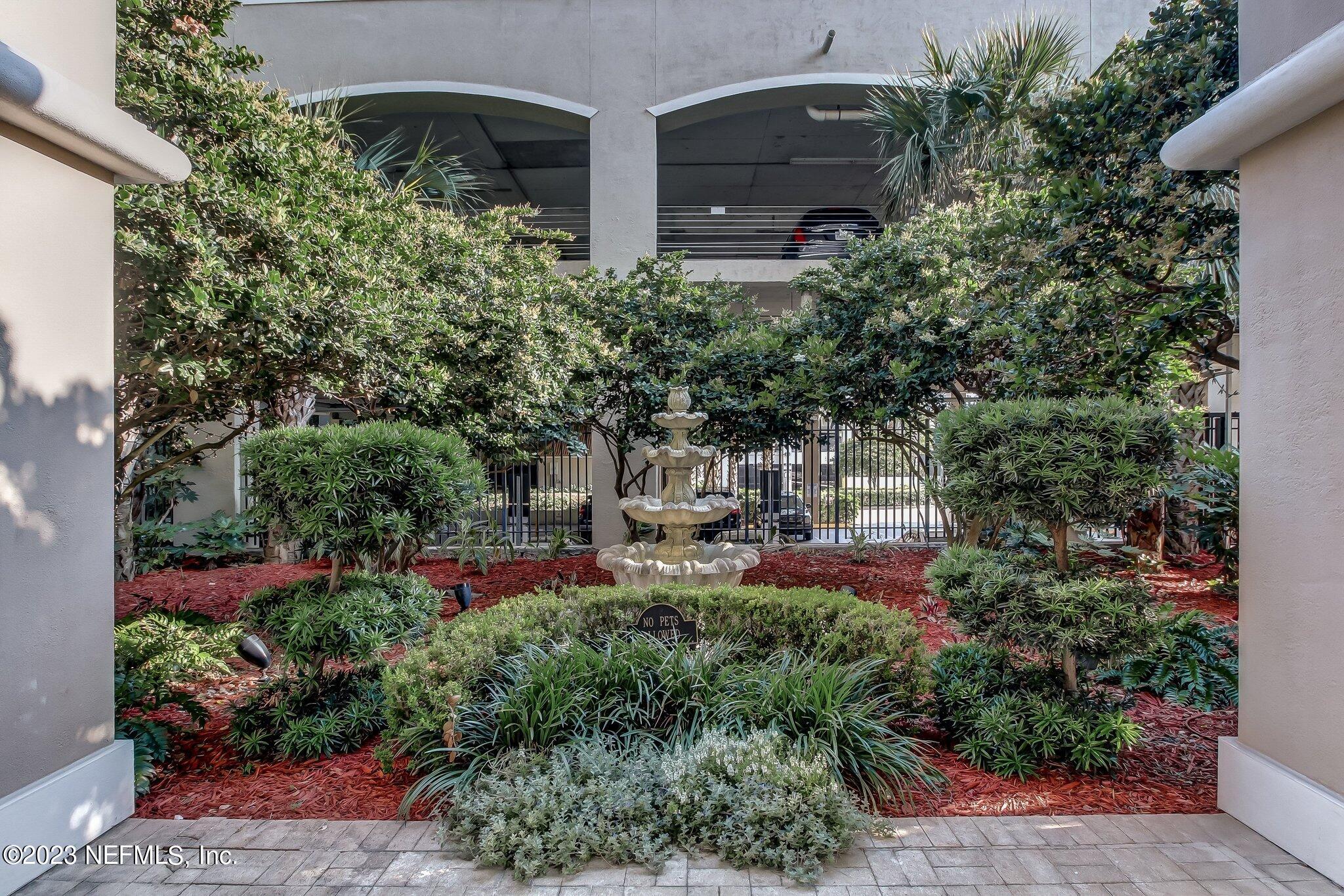 Jacksonville, Florida 32202, United States, 2 Bedrooms Bedrooms, ,2 BathroomsBathrooms,Residential,Active,69010