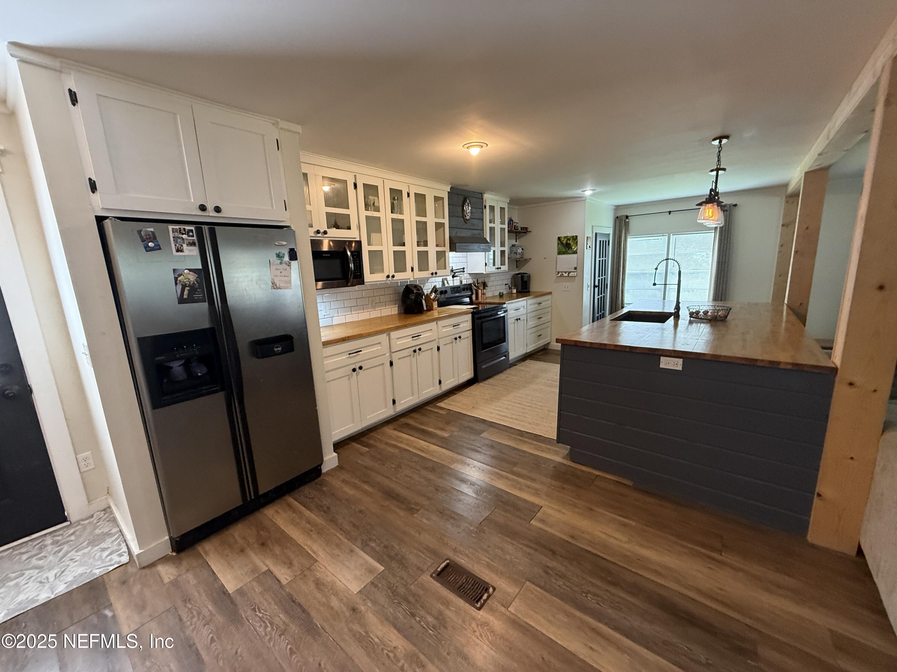 500 N HORSESHOE Road