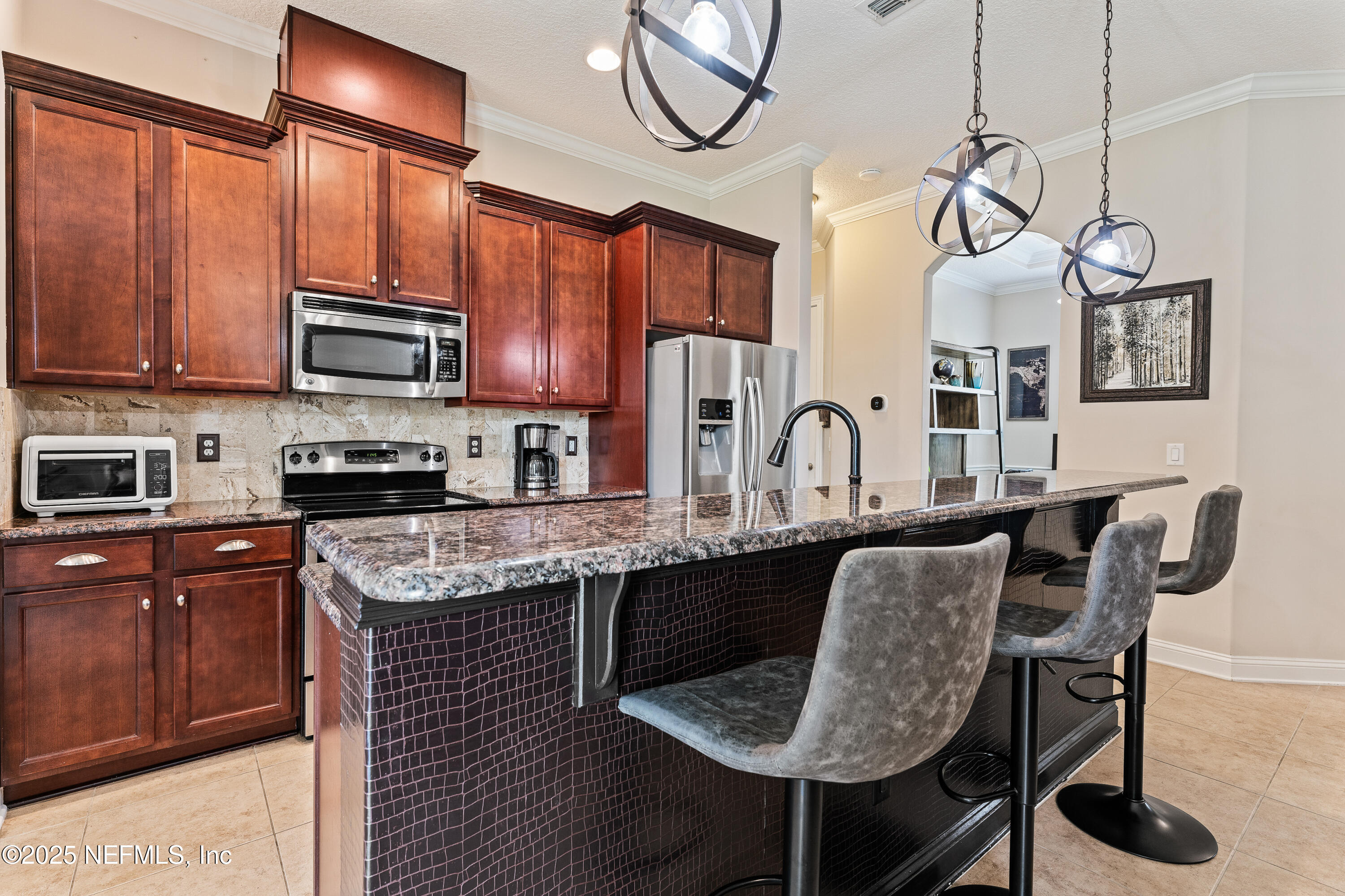 4223 SUMMERTON OAKS Circle