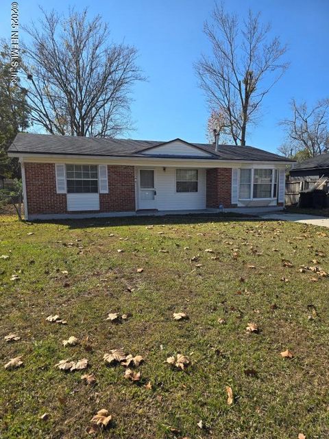 7428 WHITE ALDER Drive Jacksonville FL 32210