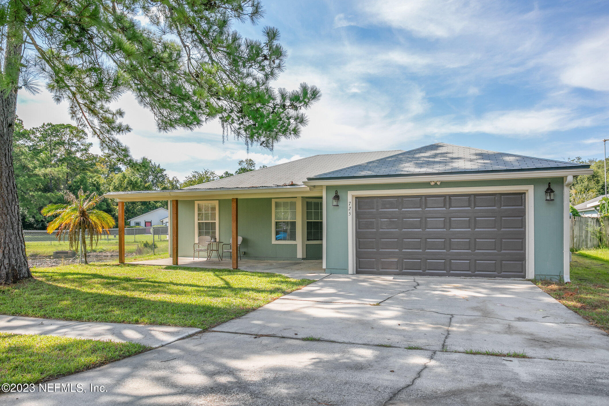 GREEN COVE SPRINGS, FL home for sale located at 725 CALICO JACK WAY, GREEN COVE SPRINGS, FL 32043