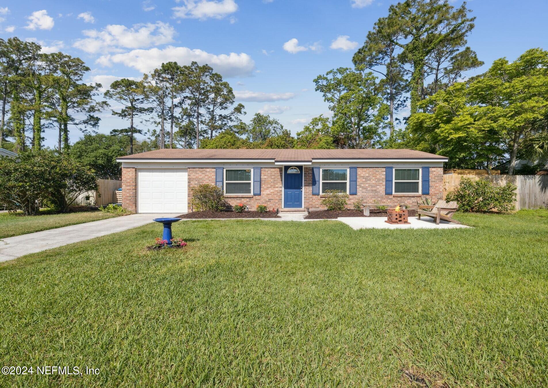 Ponte Vedra Beach, FL home for sale located at 89 Dolphin Boulevard E, Ponte Vedra Beach, FL 32082