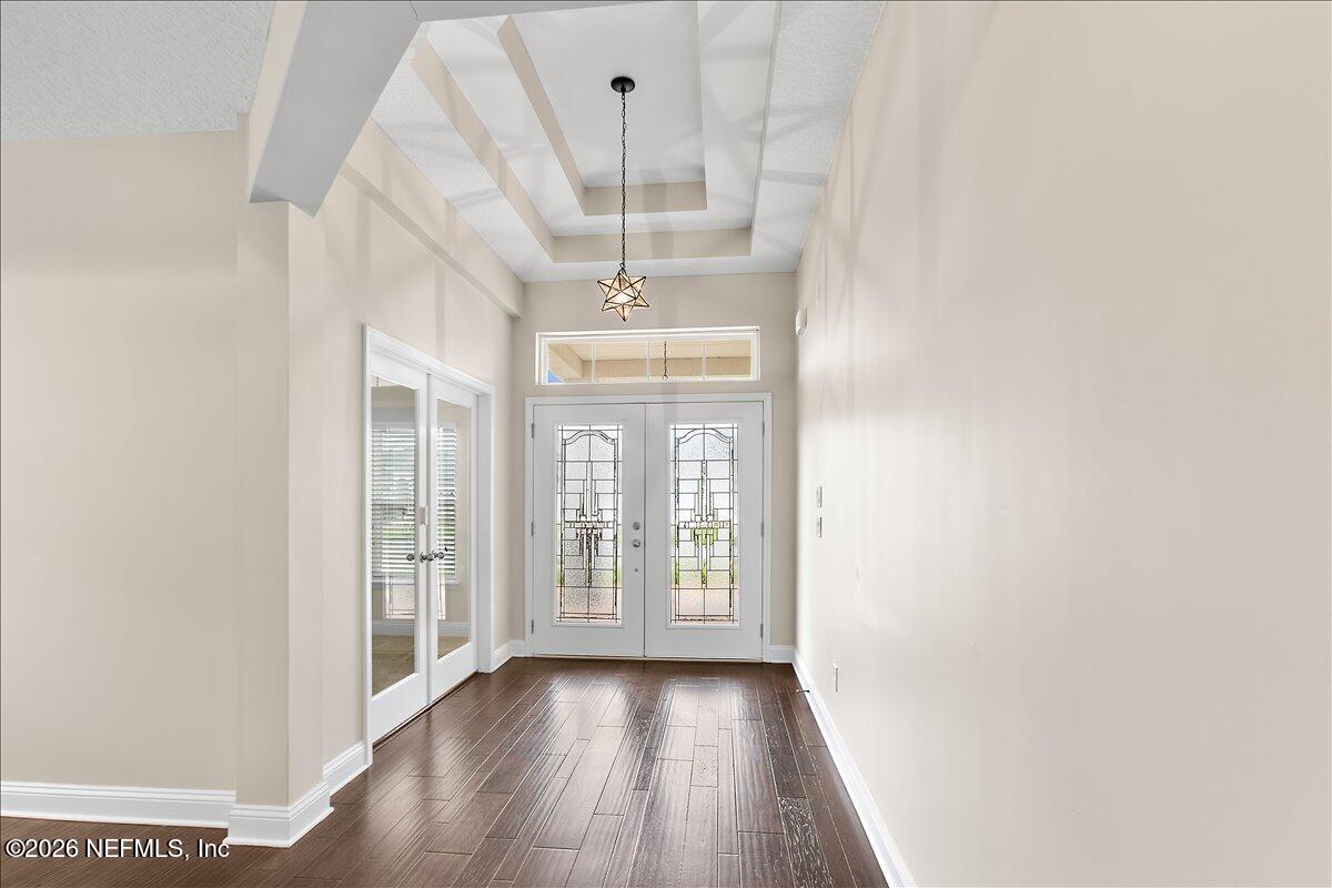 160 GREENVIEW Lane