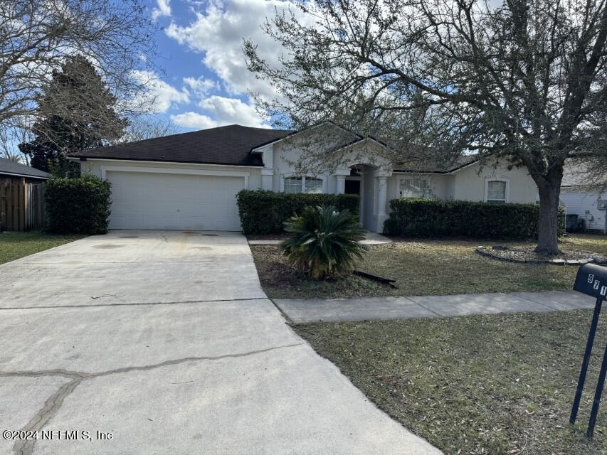 Jacksonville, FL home for sale located at 9710 MAYVILLE Drive E, Jacksonville, FL 32222
