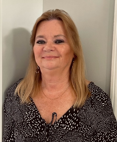 This is a photo of NANCY MACKE. This professional services JACKSONVILLE, FL homes for sale in 32256 and the surrounding areas.