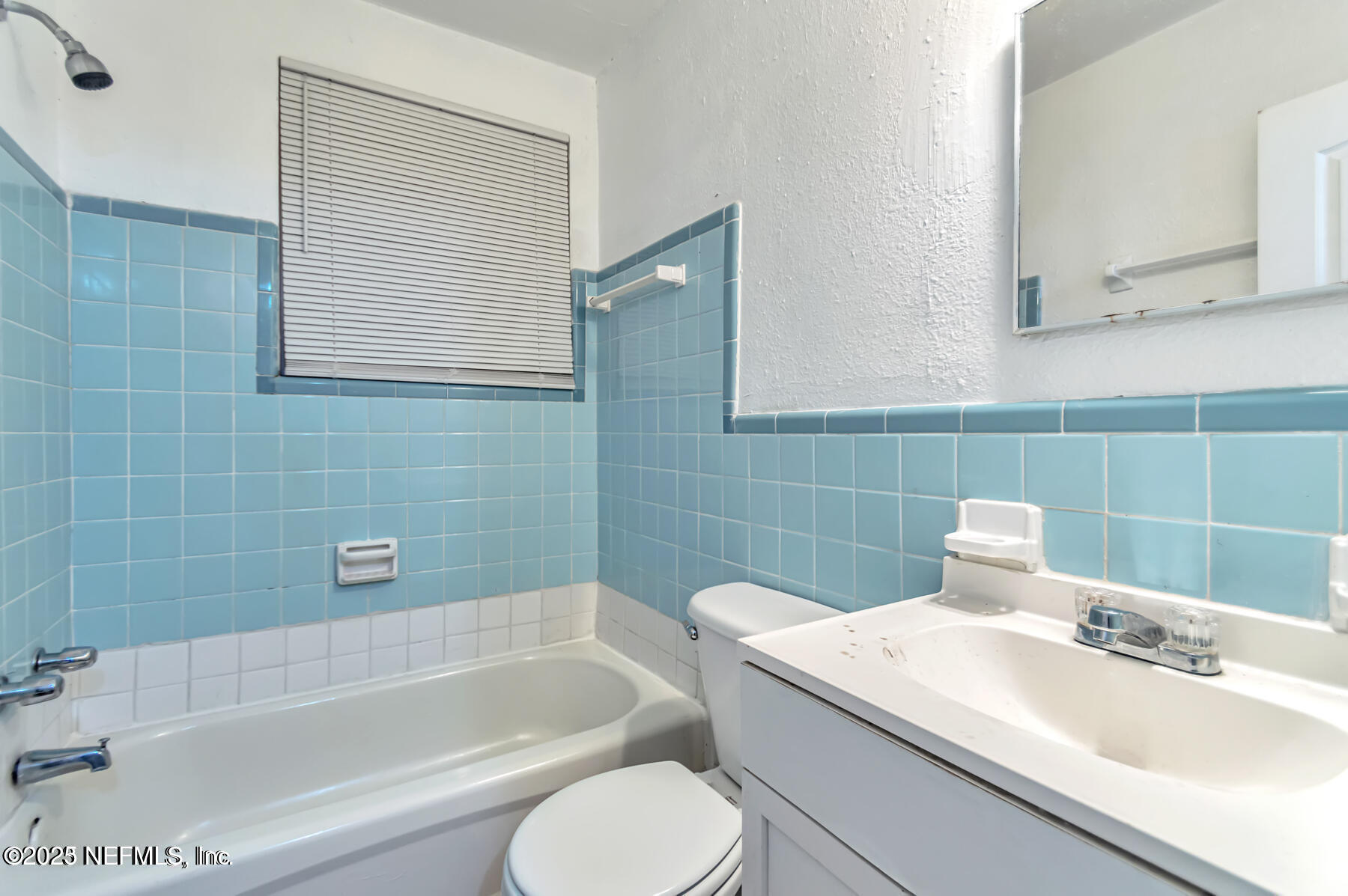 1359 W 31ST Street