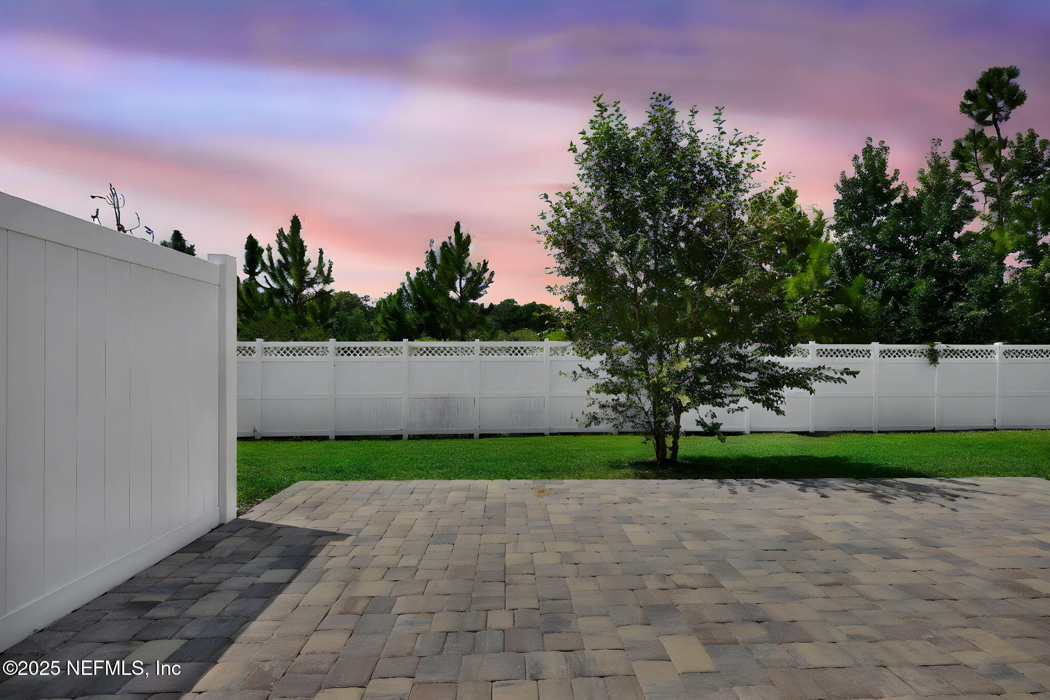 138 PINE BLUFF Drive