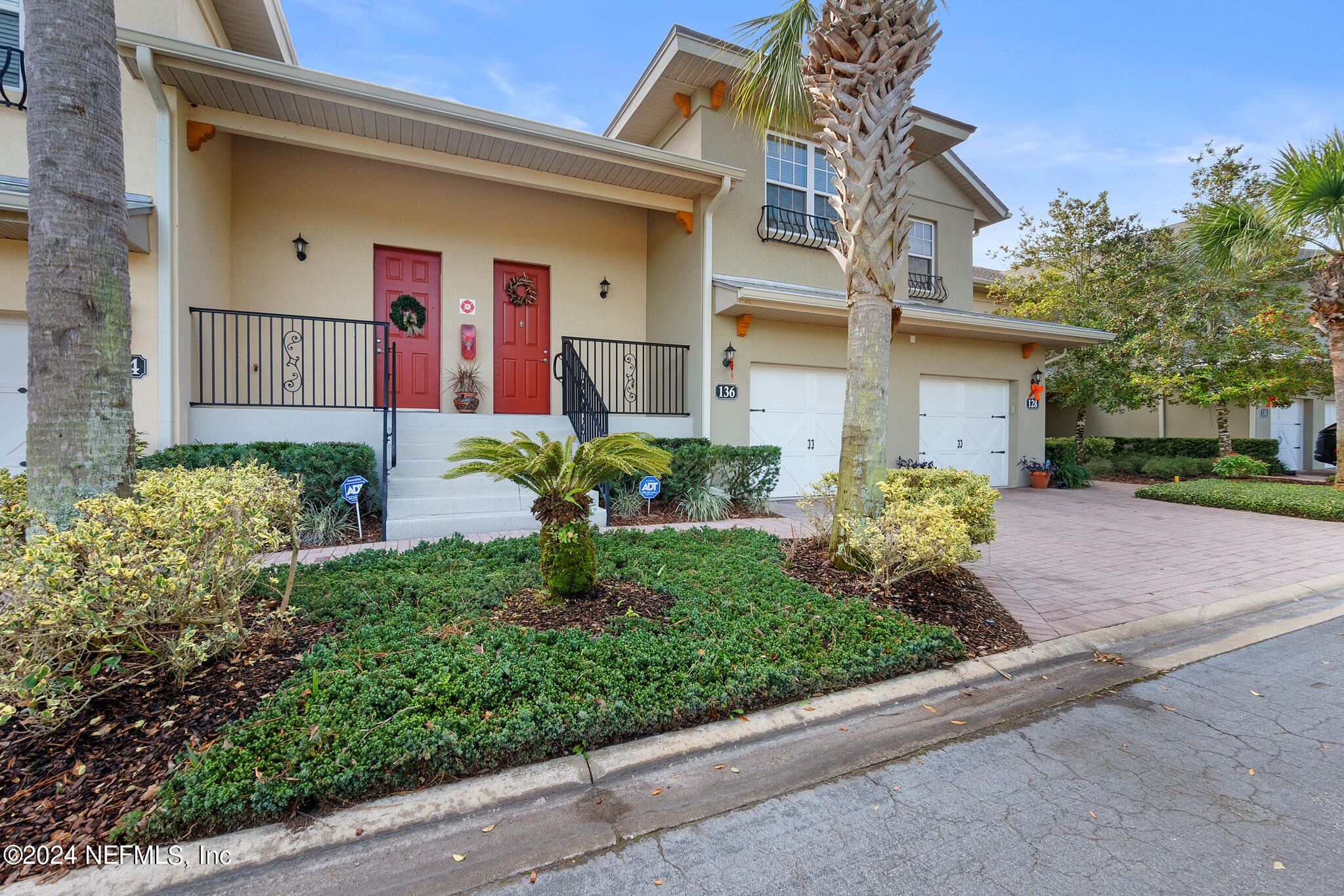 St Augustine, FL home for sale located at 136 Casa Bella Lane, St Augustine, FL 32086