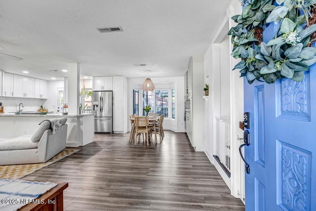 11705 FRANCIS DRAKE Drive