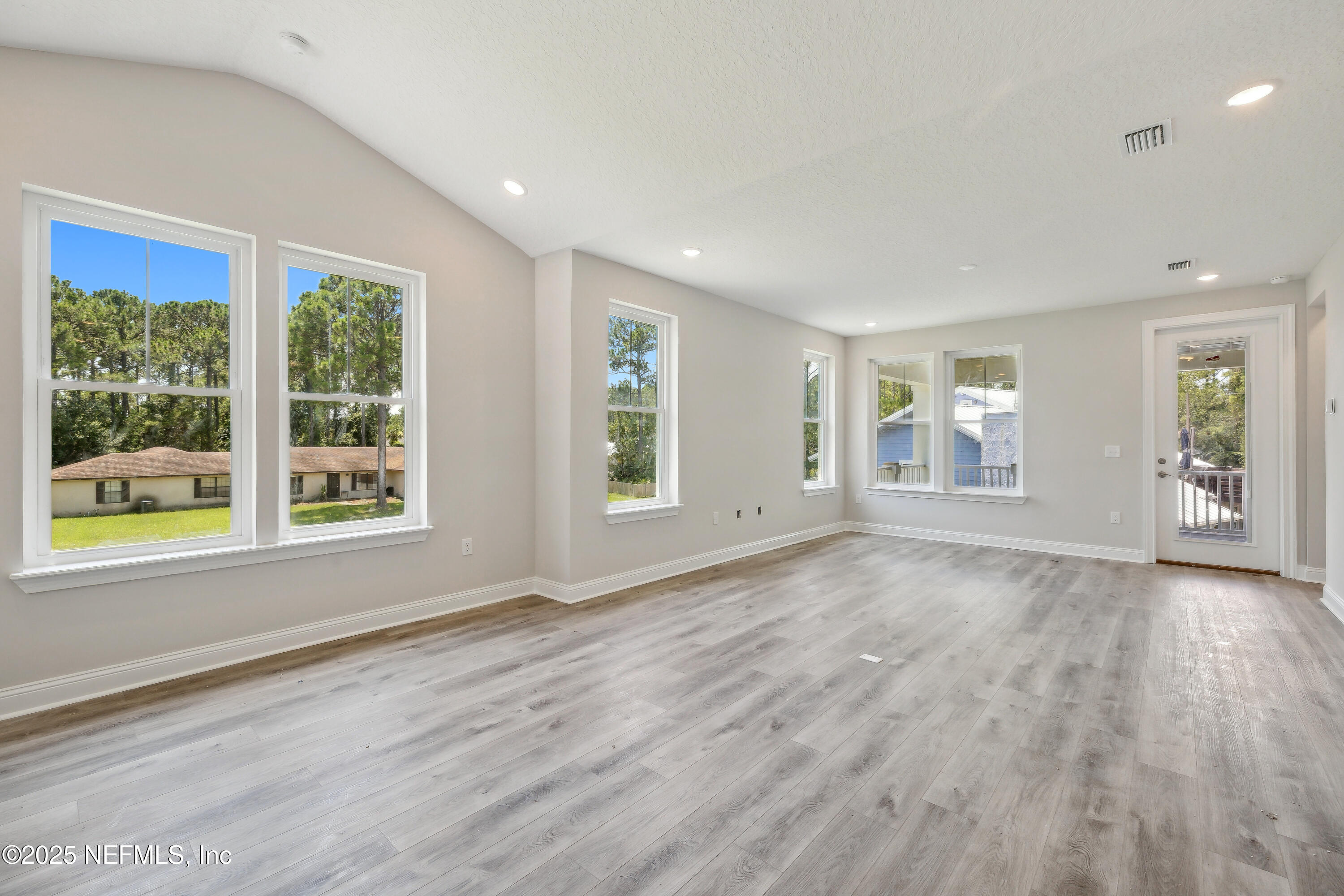 6721 VERONICA Court
