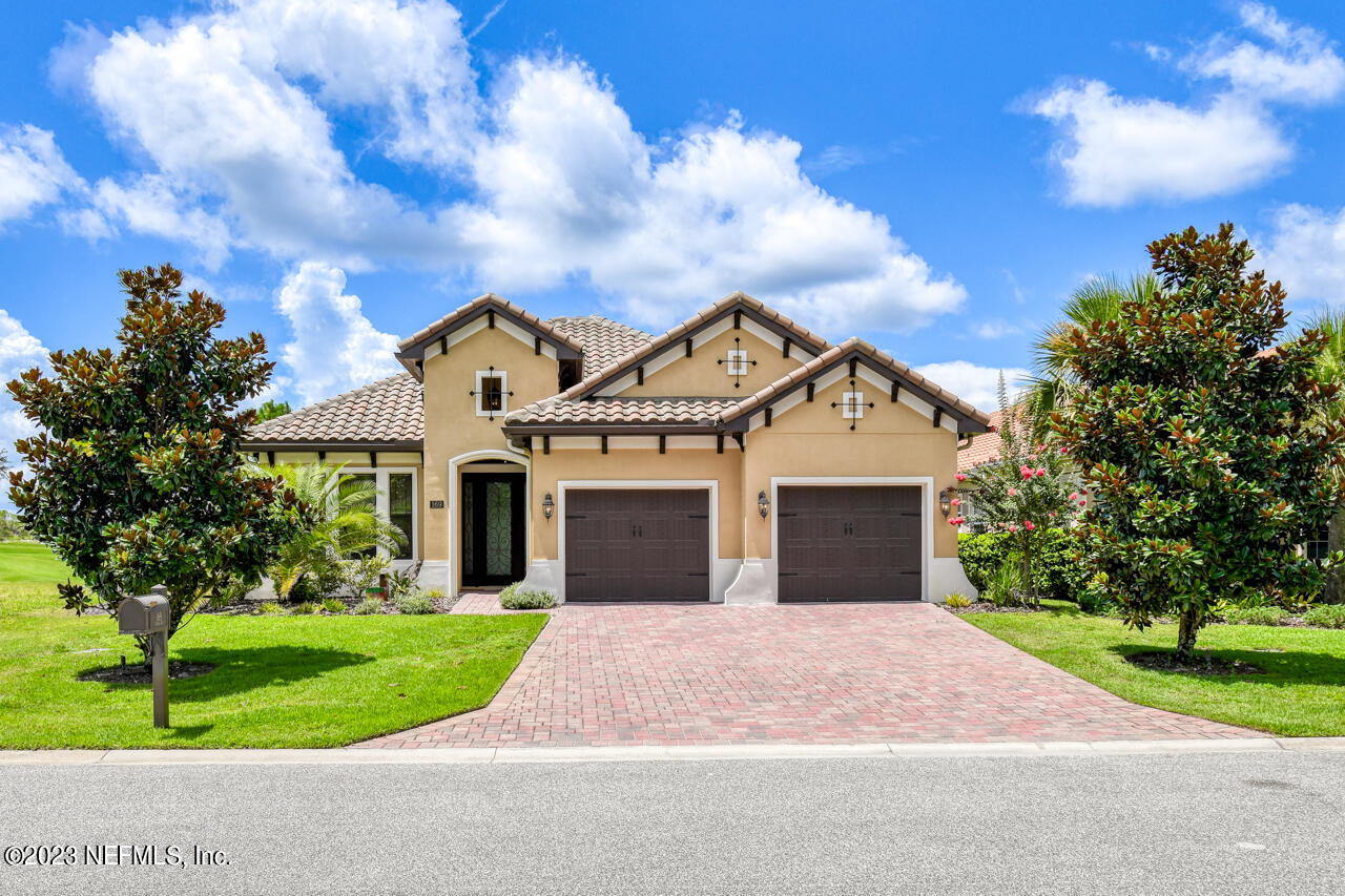 Palm Coast, FL home for sale located at 169 Aspen Way, Palm Coast, FL 32137