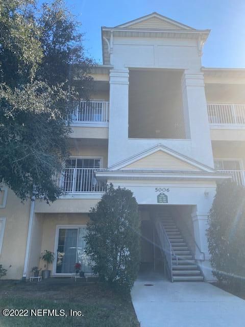 Photo of 5006 KEY LIME Drive #206, Jacksonville, FL 32256 (MLS # 2142254)