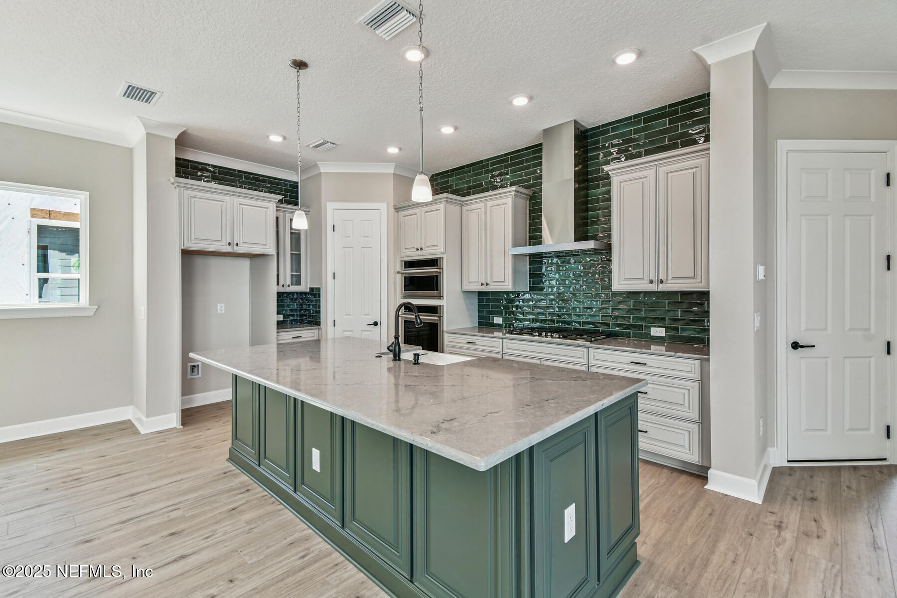 1001 CAIDEN Drive