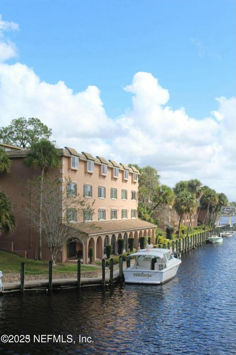 A home in Jacksonville