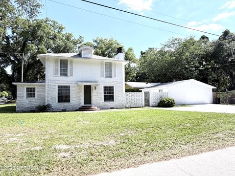 Photo of 5336 CRUZ Road, Jacksonville, FL 32207 (MLS # 2145633)