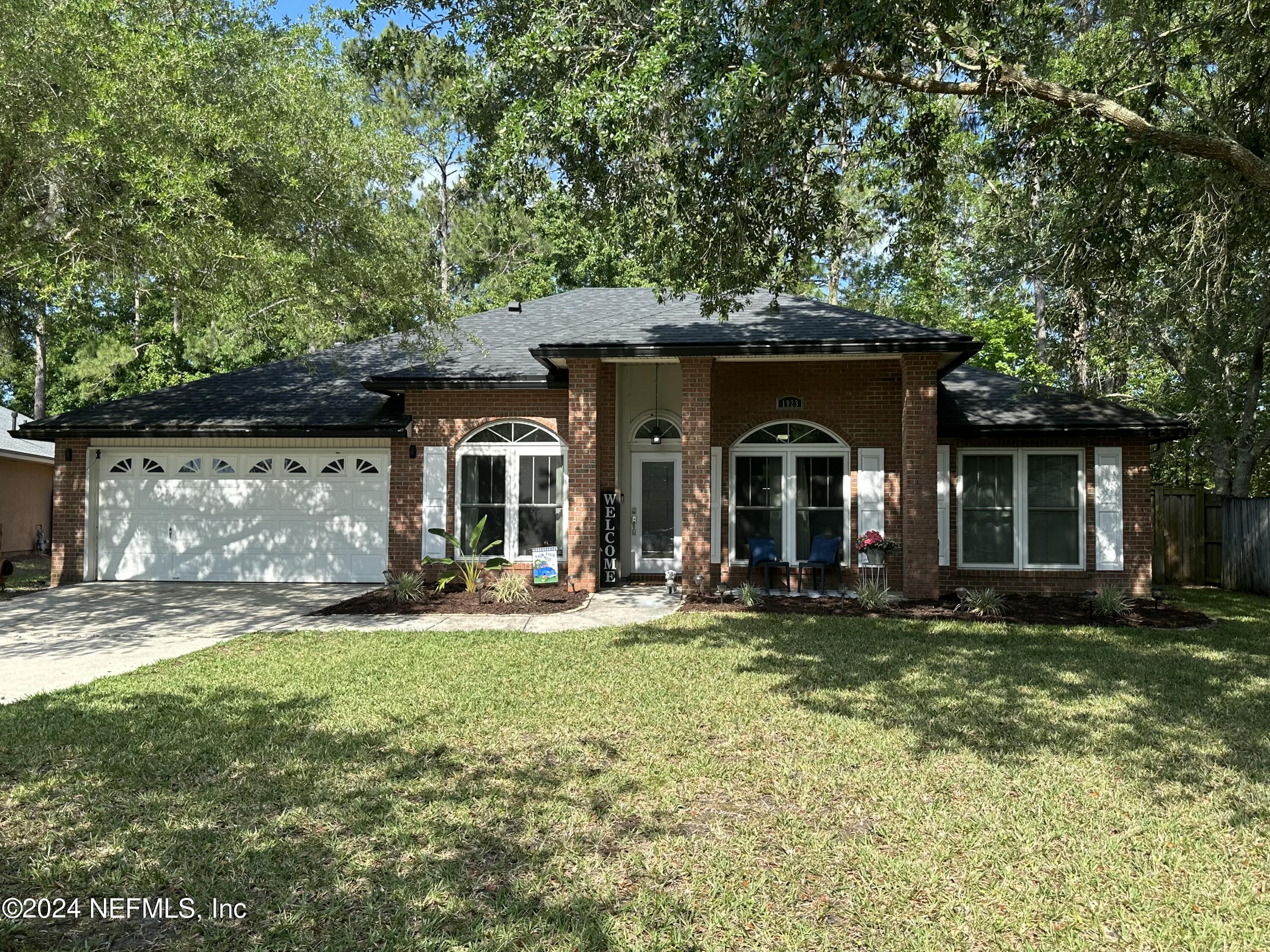Jacksonville, FL home for sale located at 1923 Knottingham Trace Lane, Jacksonville, FL 32246