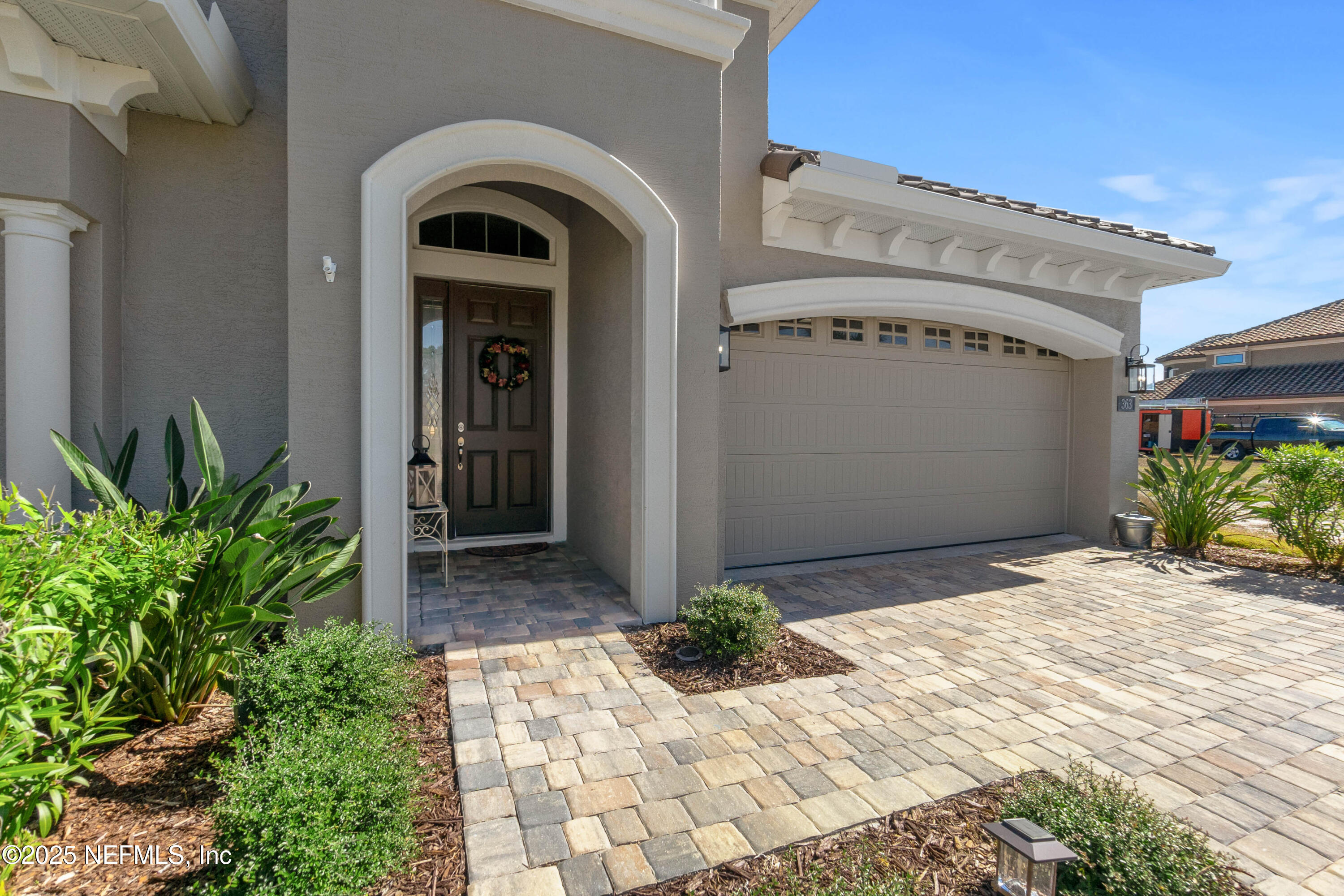 363 HIBISCUS Way