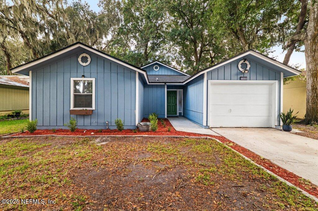 1048 PALM LANDING Drive S