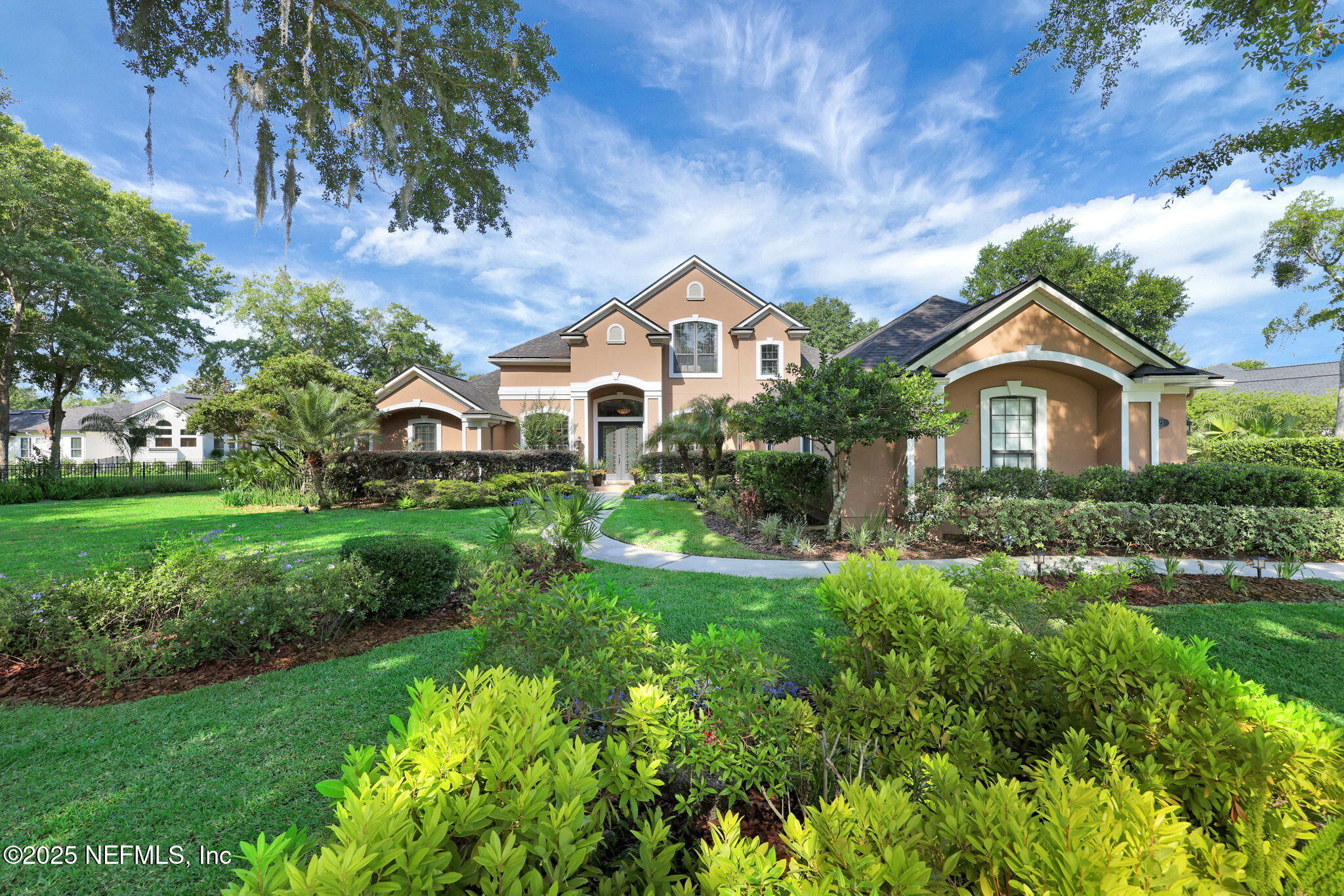521 S BRIDGE CREEK Drive