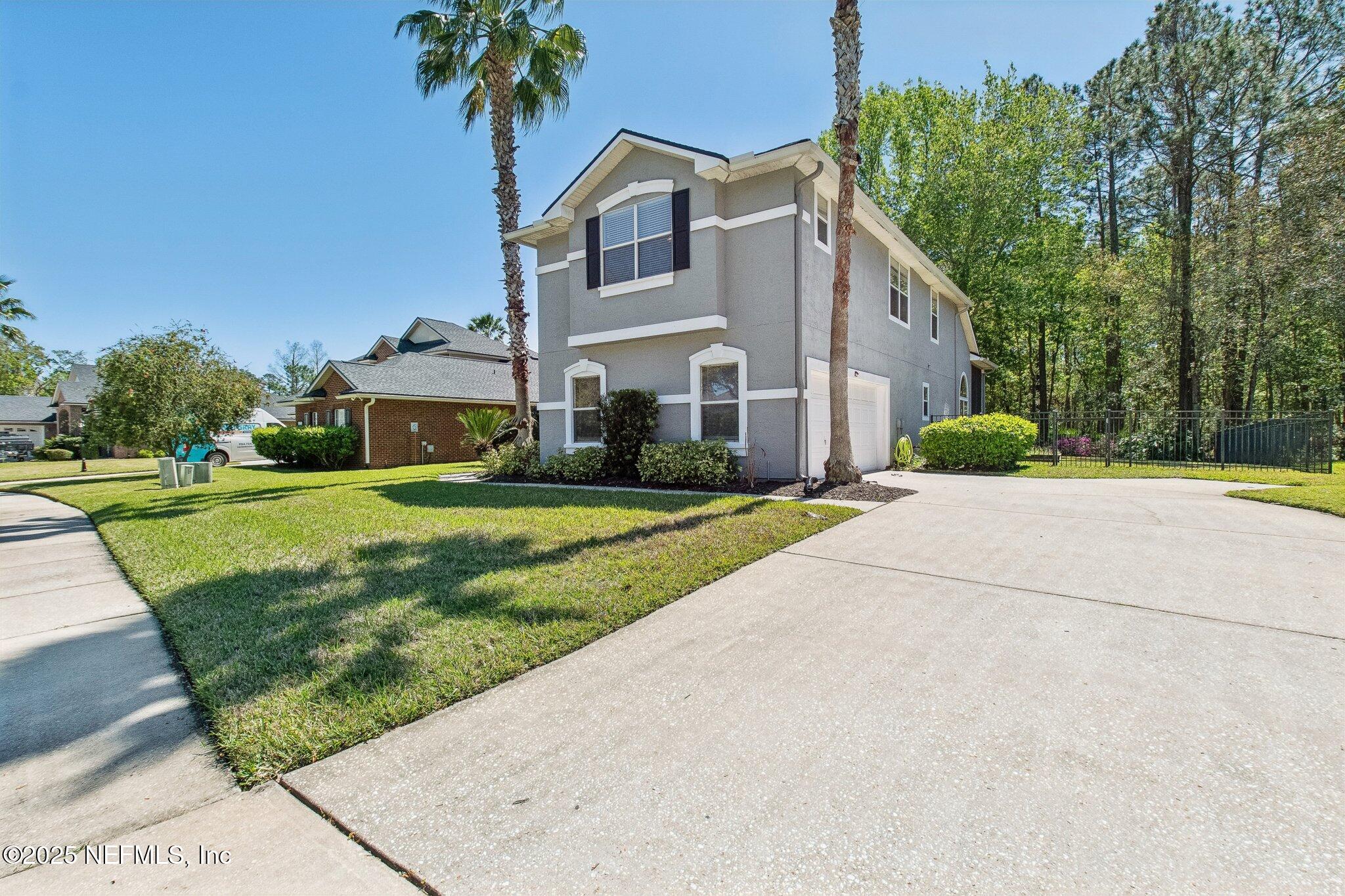 2479 PINEHURST Lane