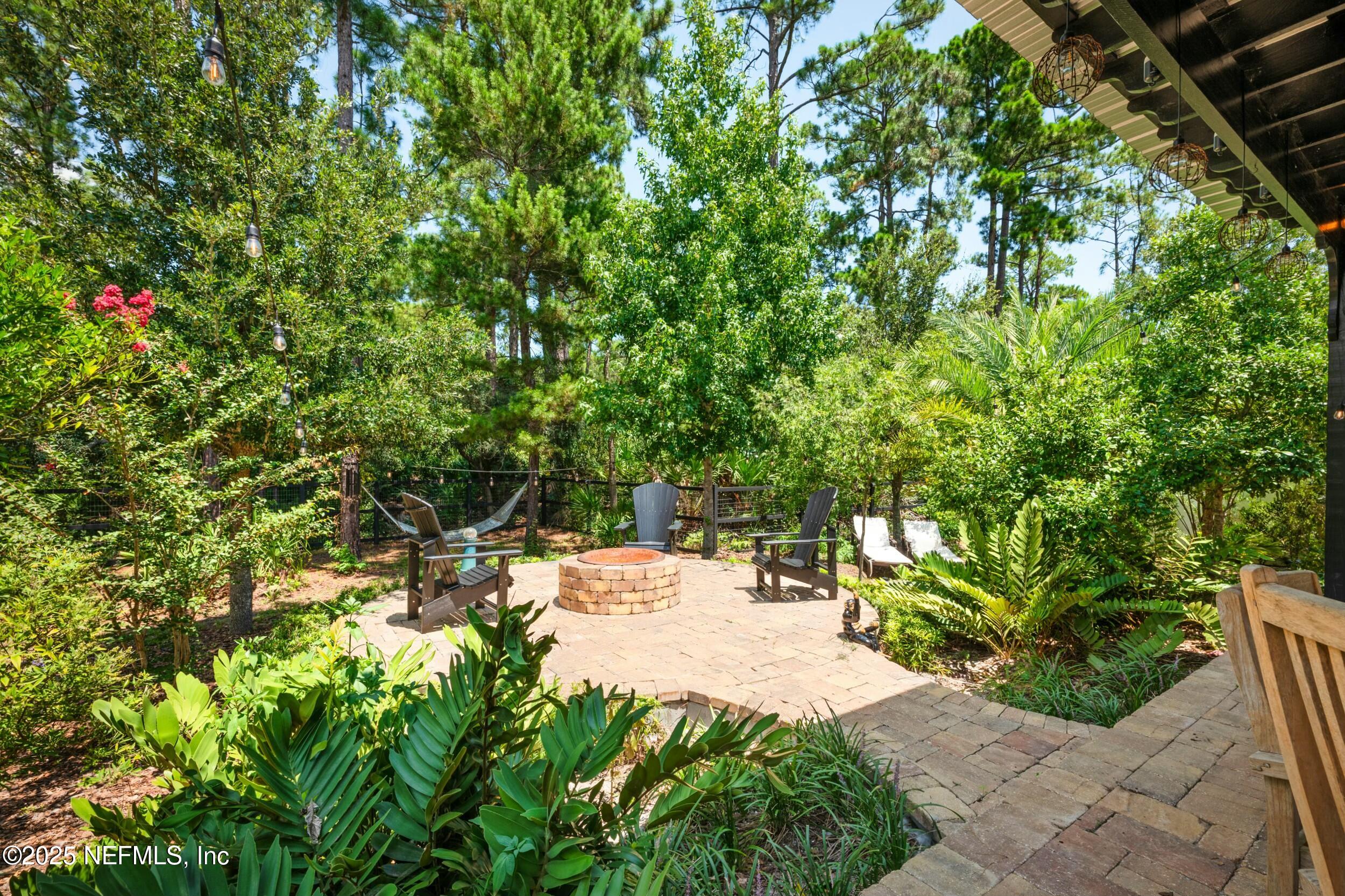 489 CHASEWOOD Drive