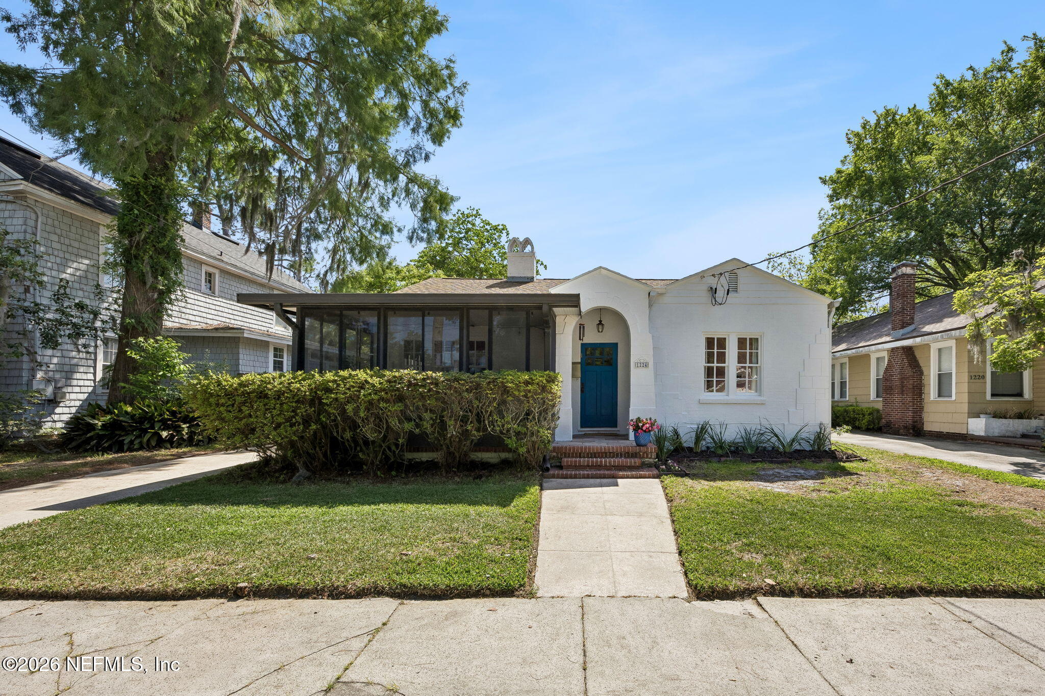 1224 HOLLYWOOD Avenue