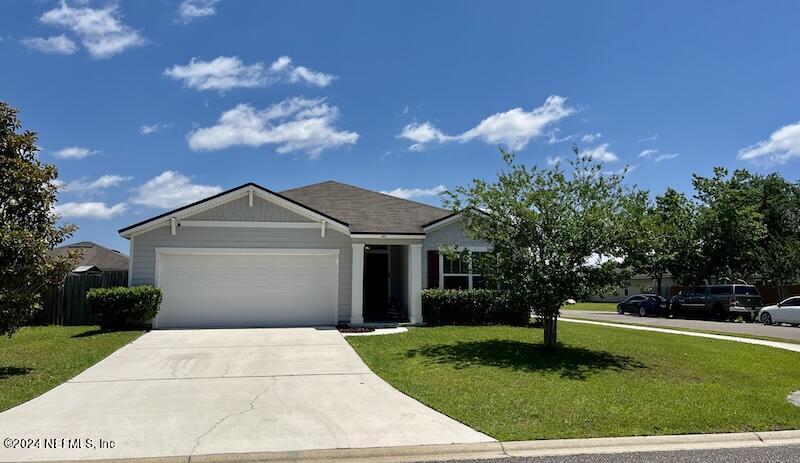 Green Cove Springs, FL home for sale located at 3644 Summit Oaks Drive, Green Cove Springs, FL 32043
