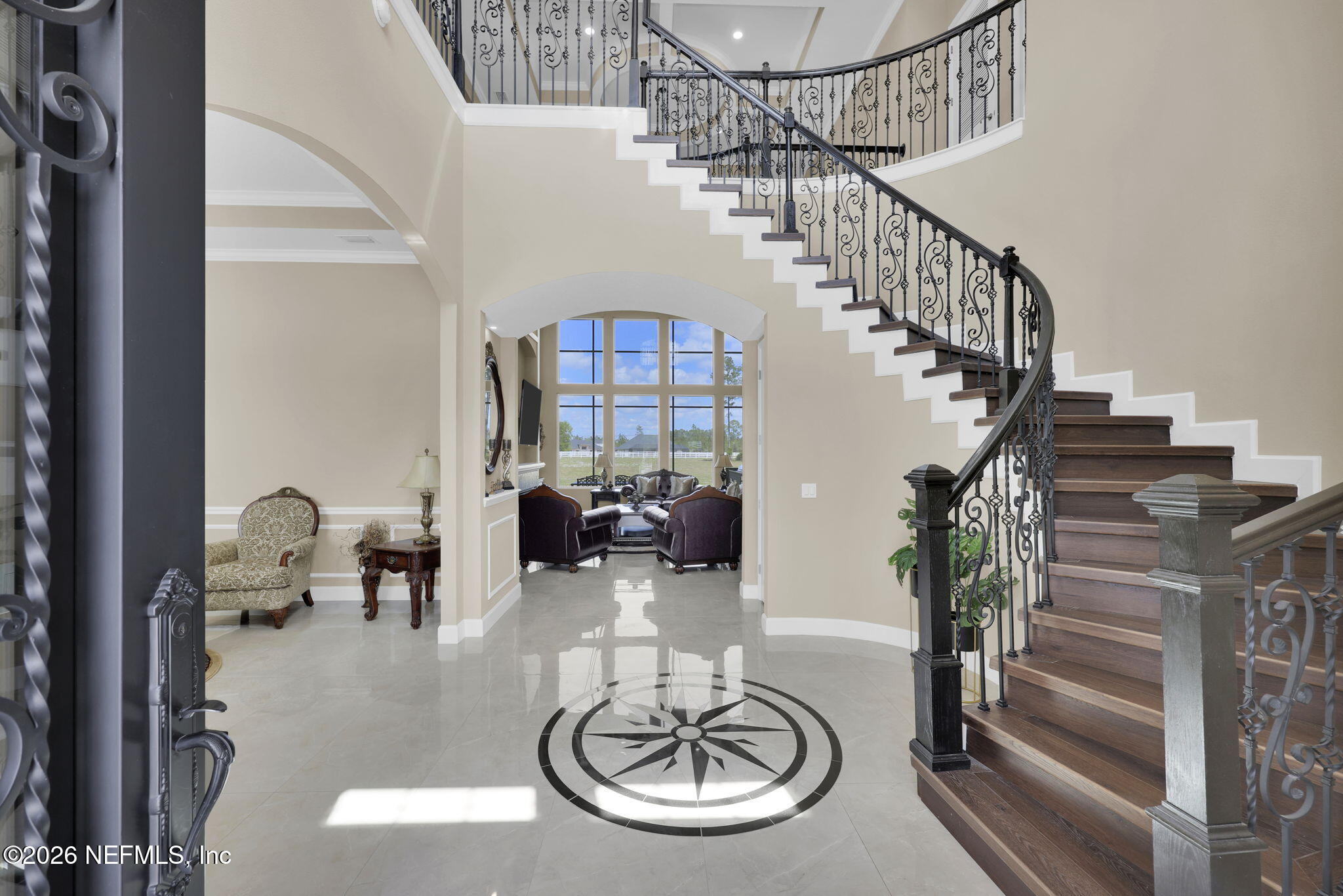 10137 HUNTERS CHASE Court