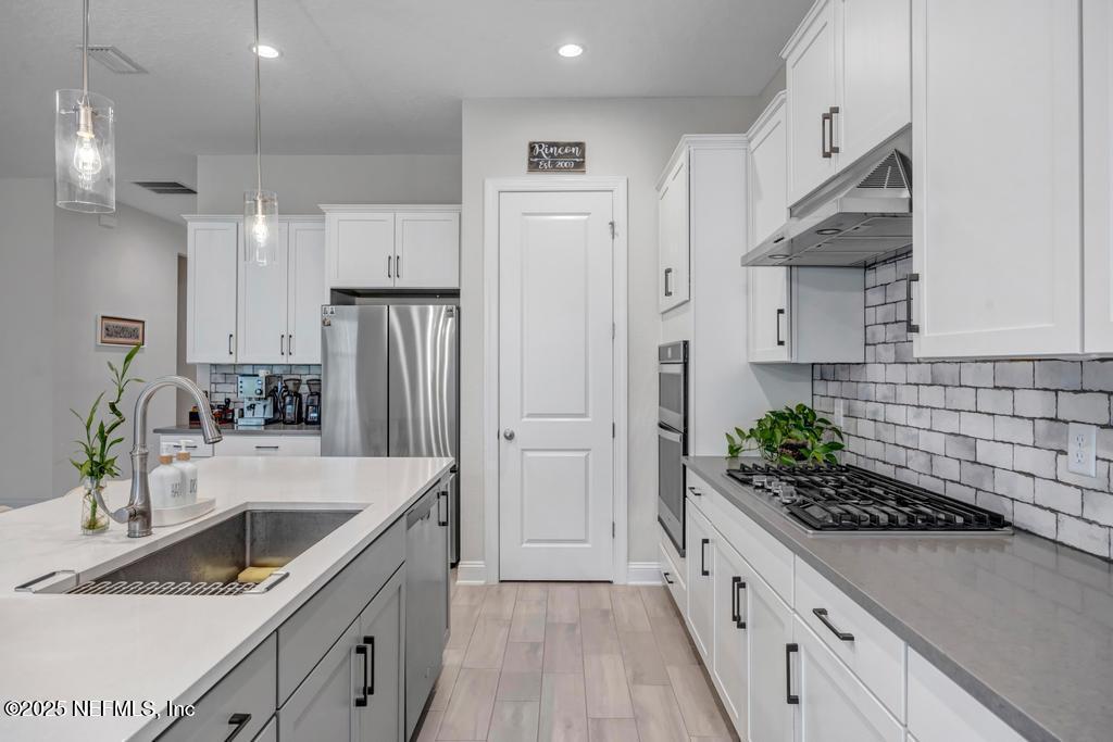 145 BRIDGETON Street