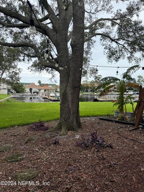 A home in Jacksonville