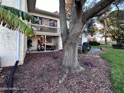 A home in Jacksonville