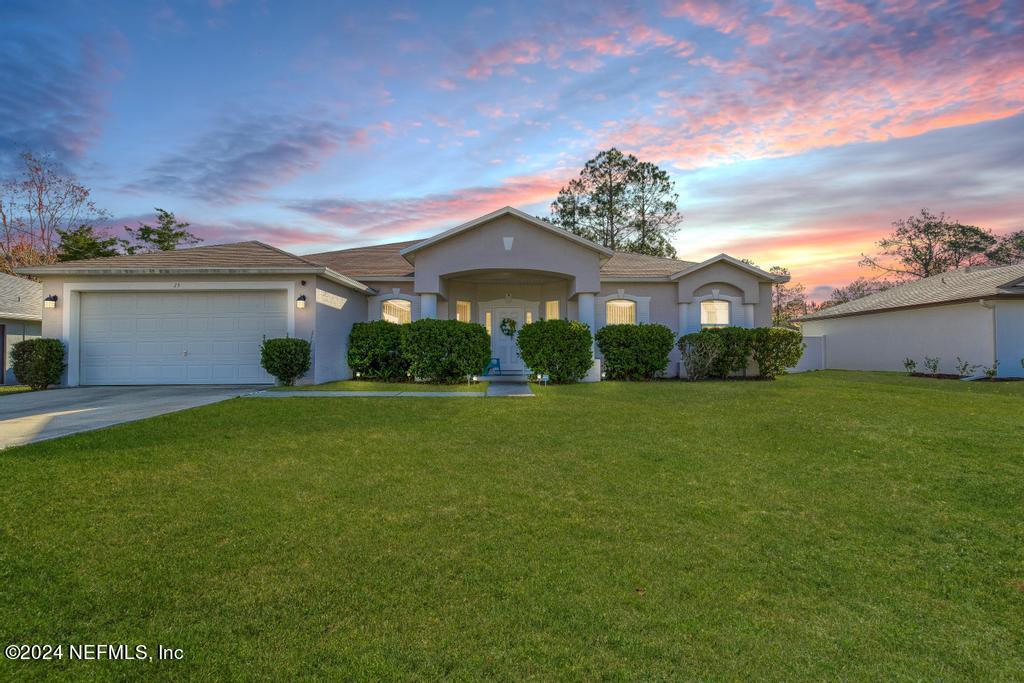 Palm Coast, FL home for sale located at 15 Ruth Drive, Palm Coast, FL 32164