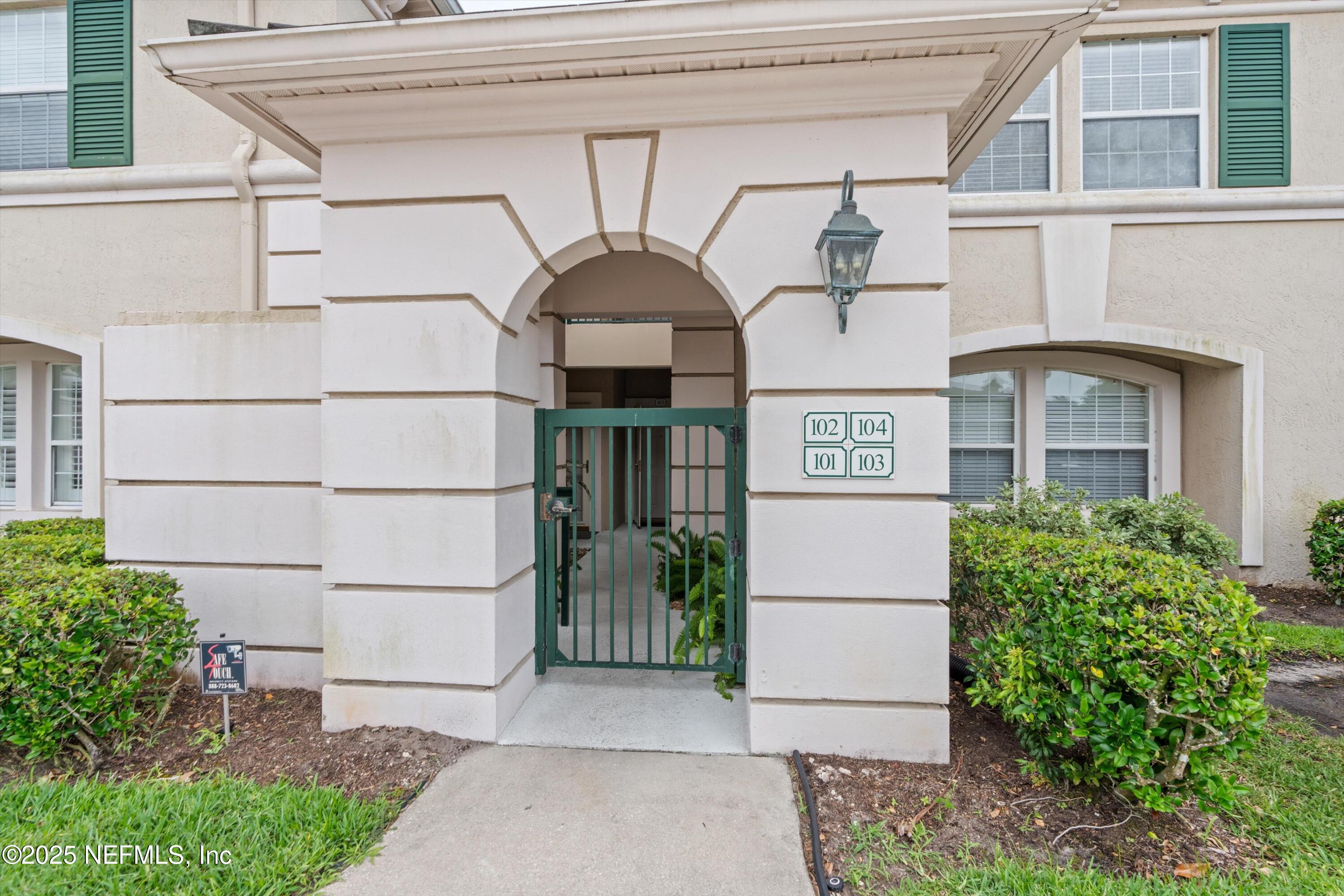 100 BERMUDA BAY Circle 104