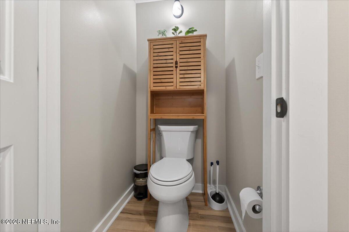 965 REGISTRY Boulevard 202