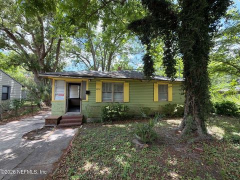 Photo of 2052 W 17TH Street, Jacksonville, FL 32209 (MLS # 2145542)