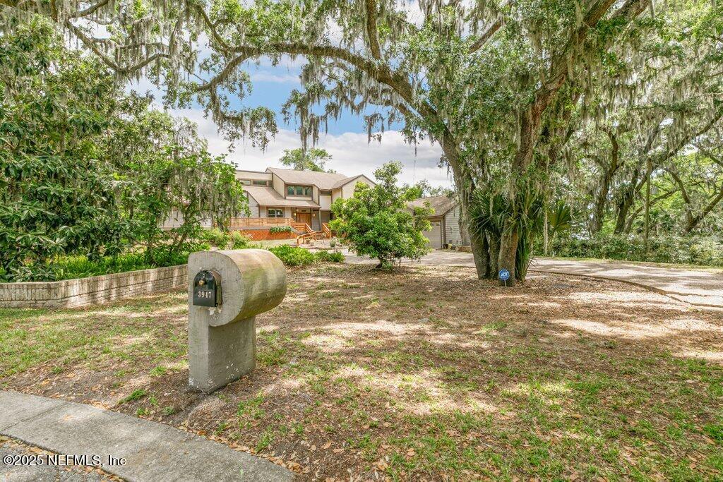 3947 SARAH BROOKE Court