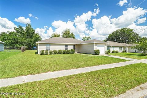 A home in Palatka