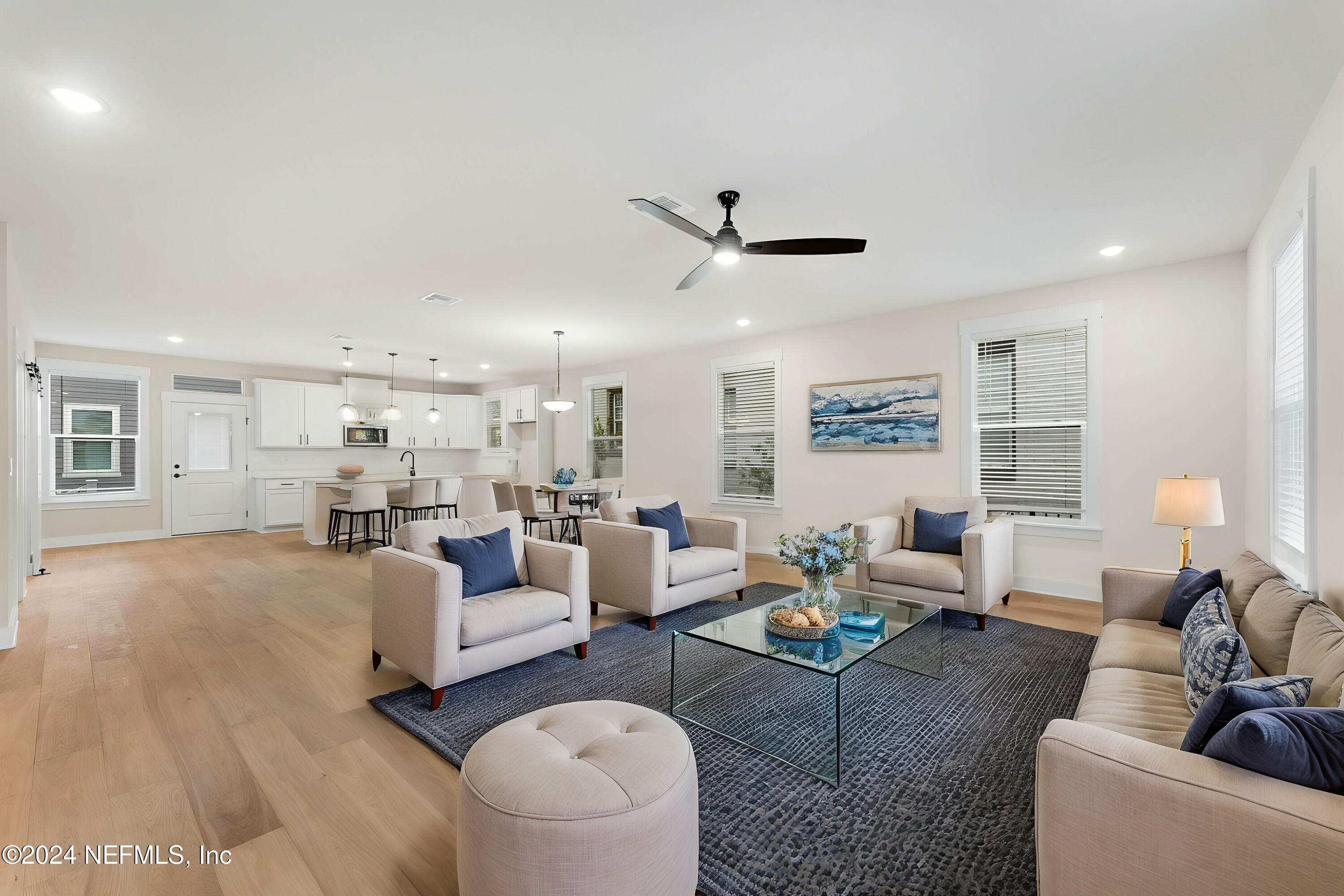 1952 HUBBARD Street
