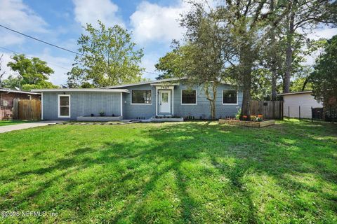 7427 WARNER Drive Jacksonville FL 32244