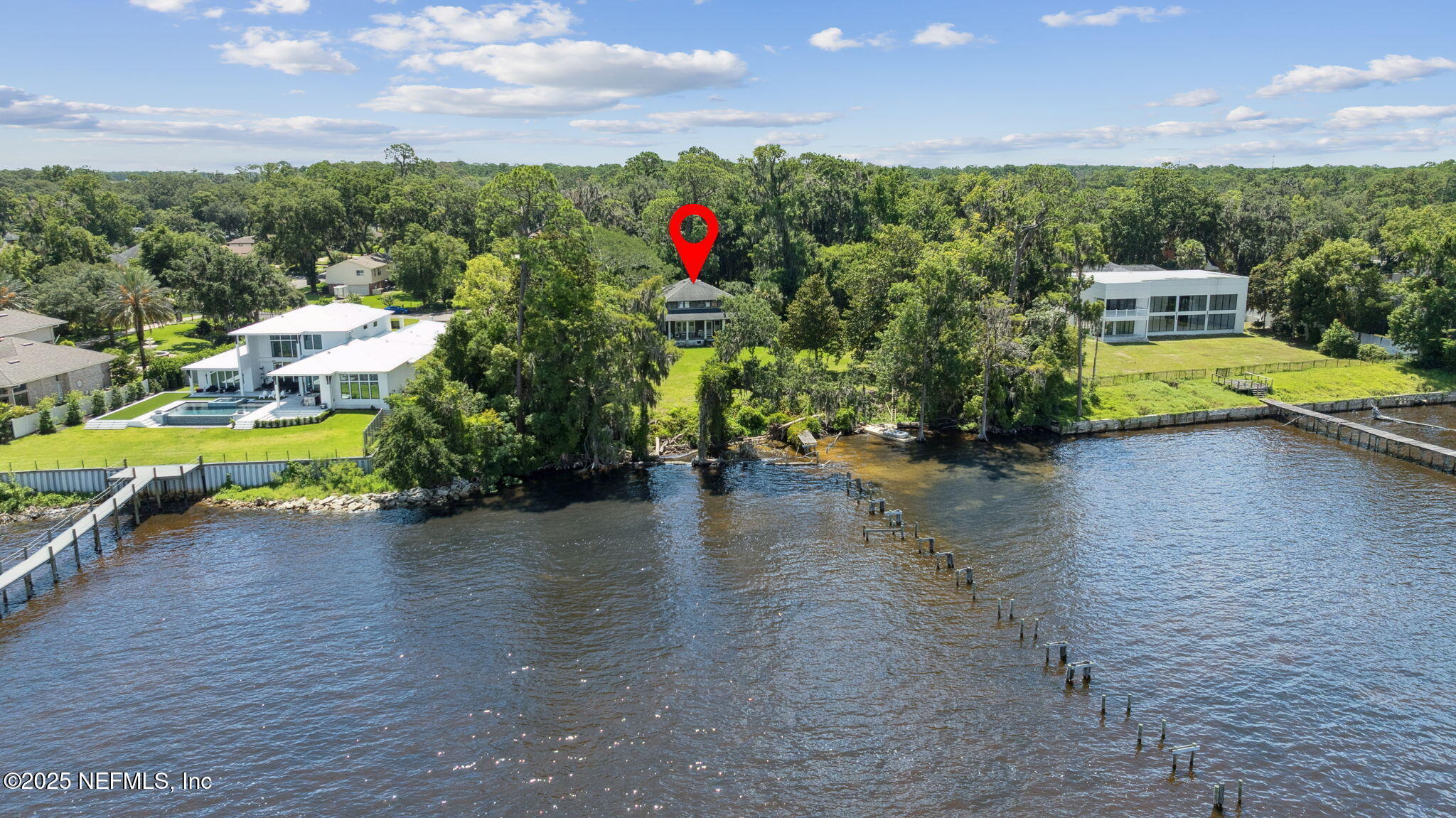 2510 HICKORY BLUFF Lane