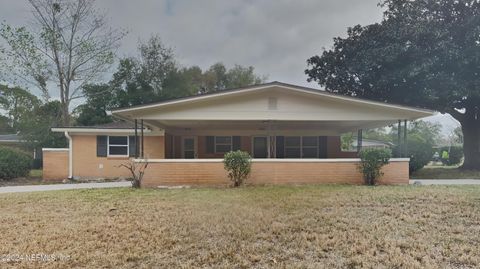 A home in Jacksonville