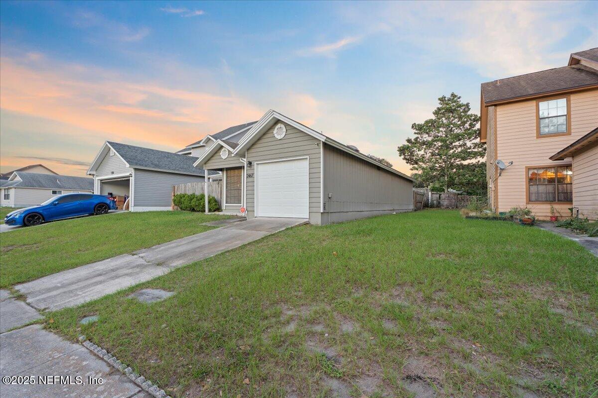 2467 TOWNSQUARE Drive