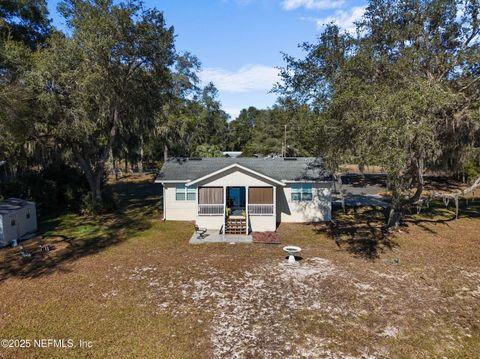 A home in Interlachen