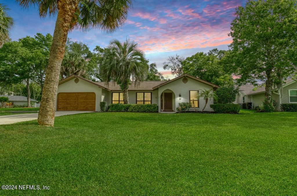 Ponte Vedra Beach, FL home for sale located at 92 Voyager Court, Ponte Vedra Beach, FL 32082