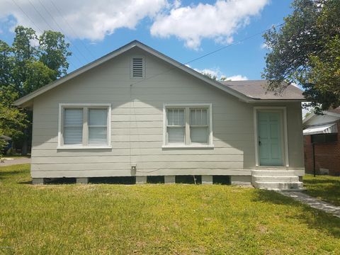 Photo of 205 E 44TH Street, Jacksonville, FL 32208 (MLS # 2144443)
