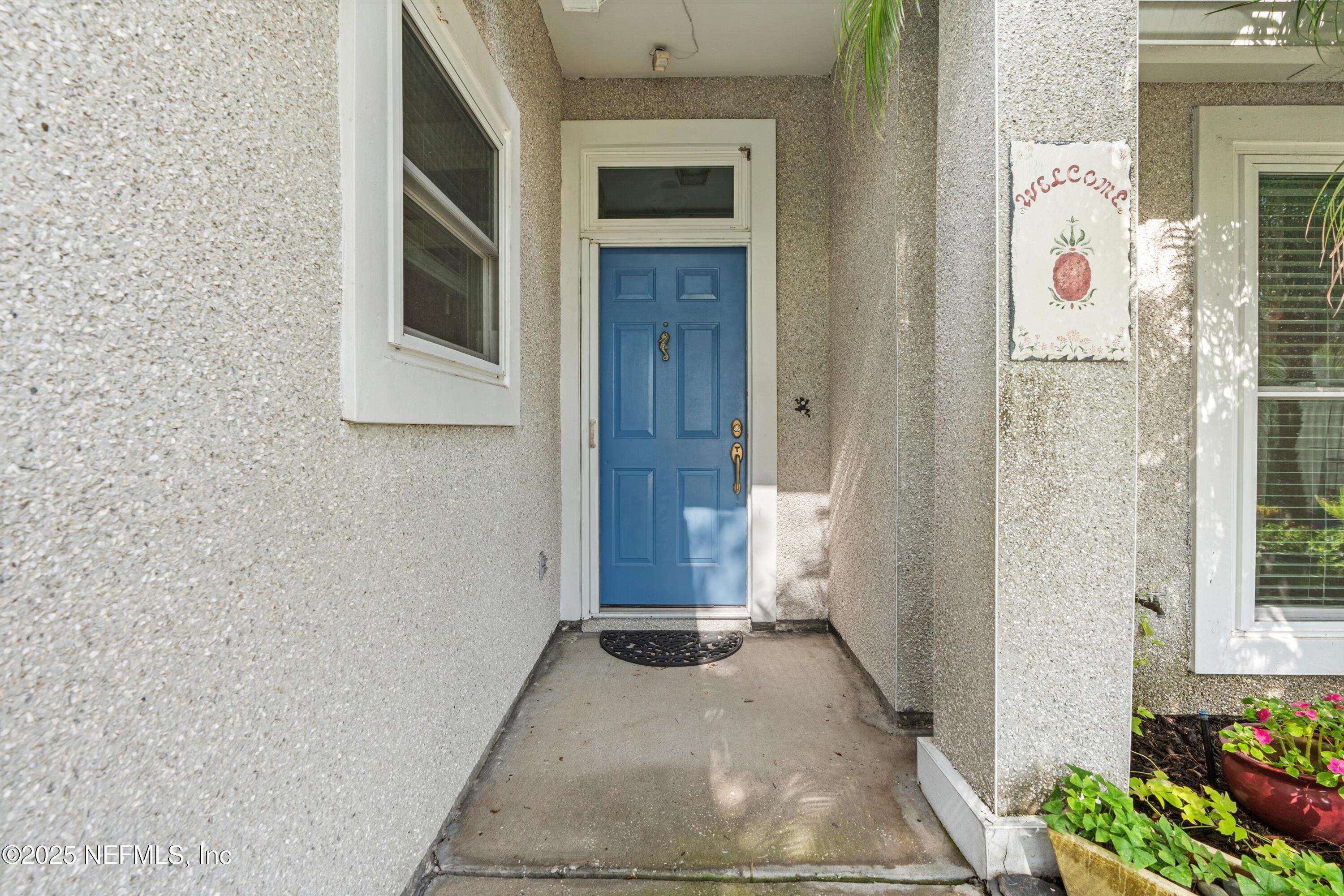 1562 LINKSIDE Drive