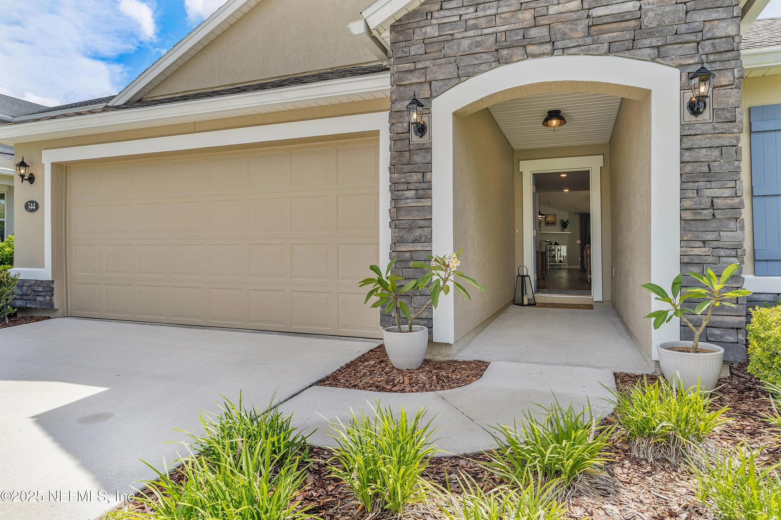 St. Augustine, Florida 32092, United States, 4 Bedrooms Bedrooms, ,2 BathroomsBathrooms,Residential,Pending,160743