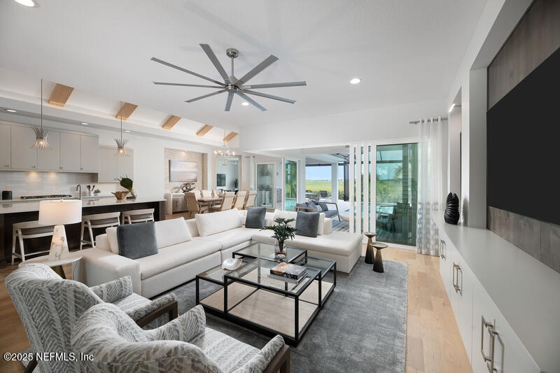 544 PANTANO Drive