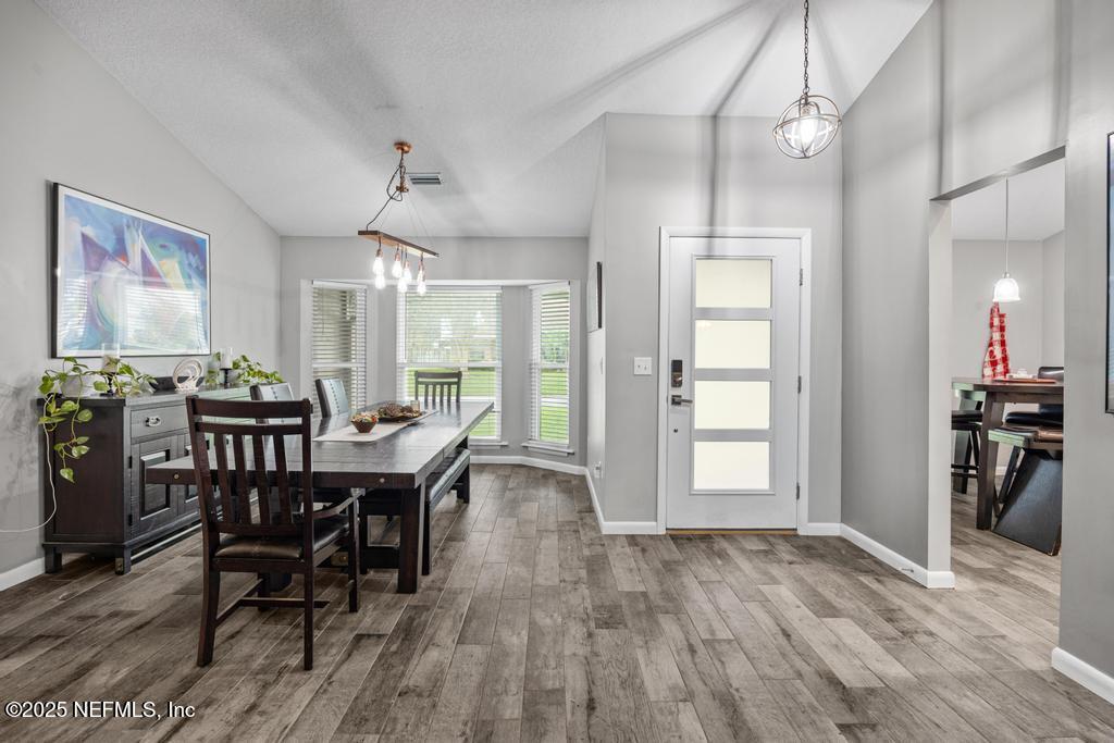 10942 BERKSHIRE Lane