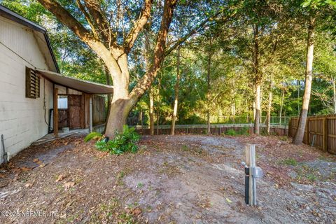 A home in Jacksonville